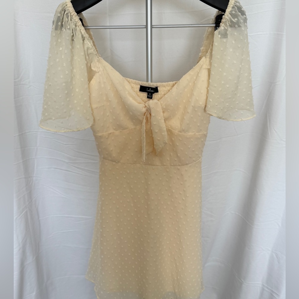 Lulus medium sized, cream colored mini dress, style #68271